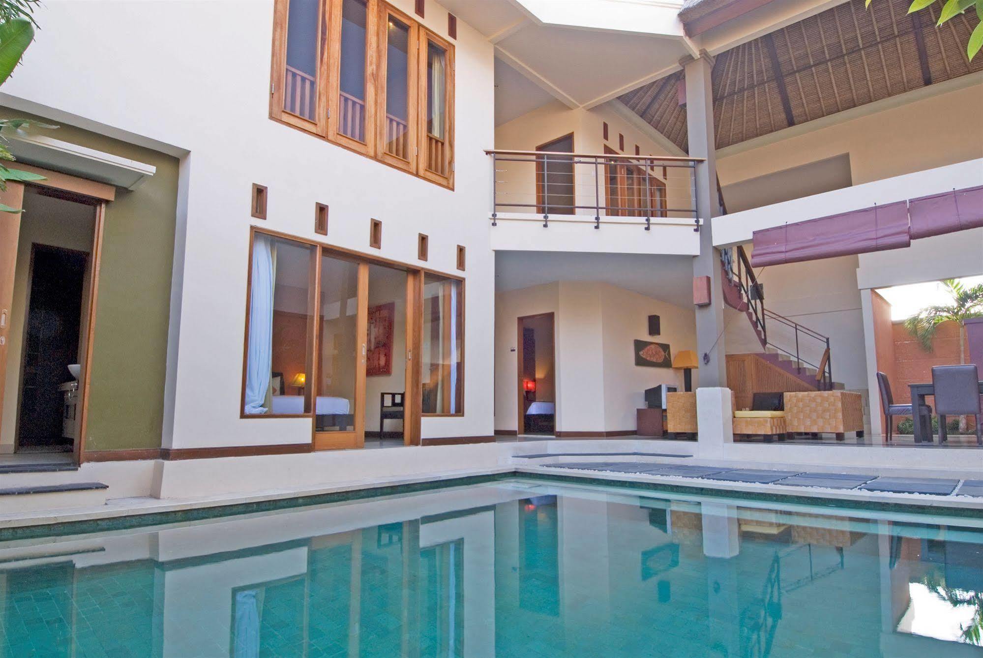 סמיניאק D'Alang Alang Villas מראה חיצוני תמונה